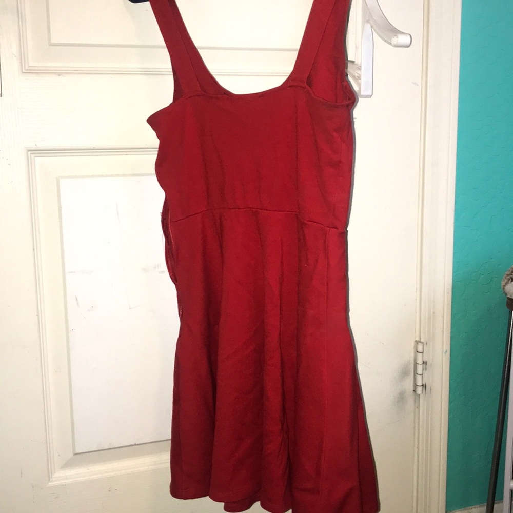Dress - Picture 3 of 4